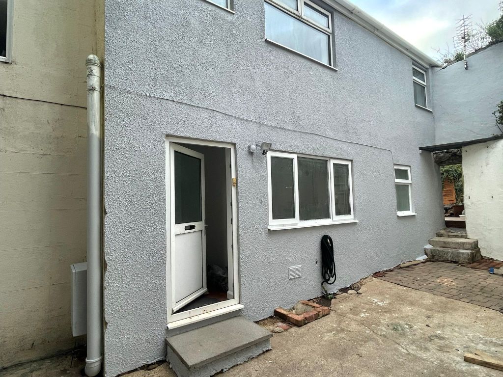2 bed property for sale in Pembroke Road, Torquay TQ1 Zoopla