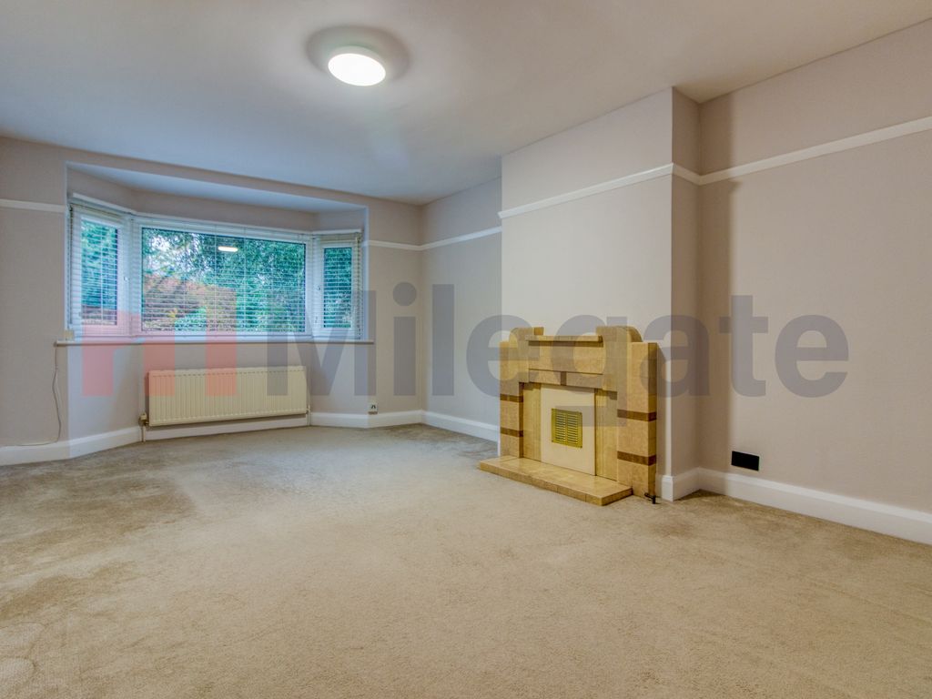 2 bed flat to rent in South Bank, Surbiton KT6, £1,695 pcm Zoopla