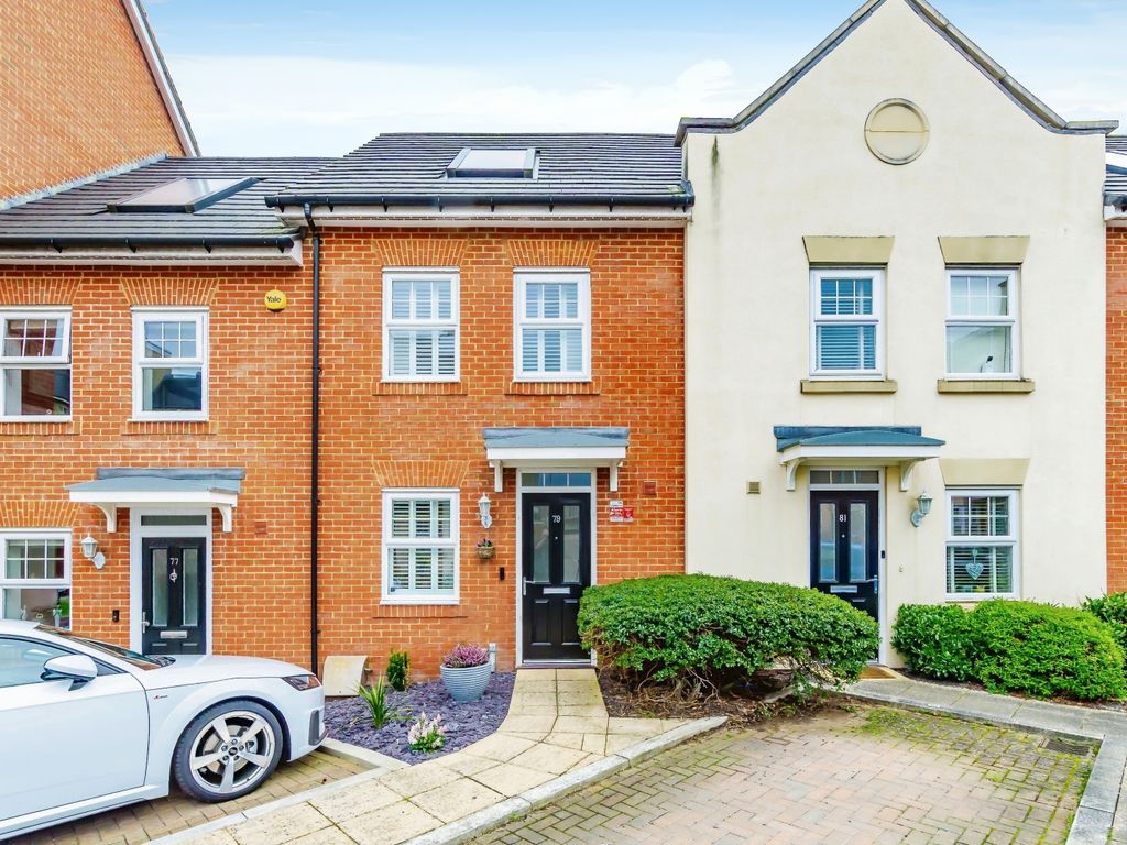 3 bed terraced house for sale in Erickson Gardens, Bromley, Kent BR2, £