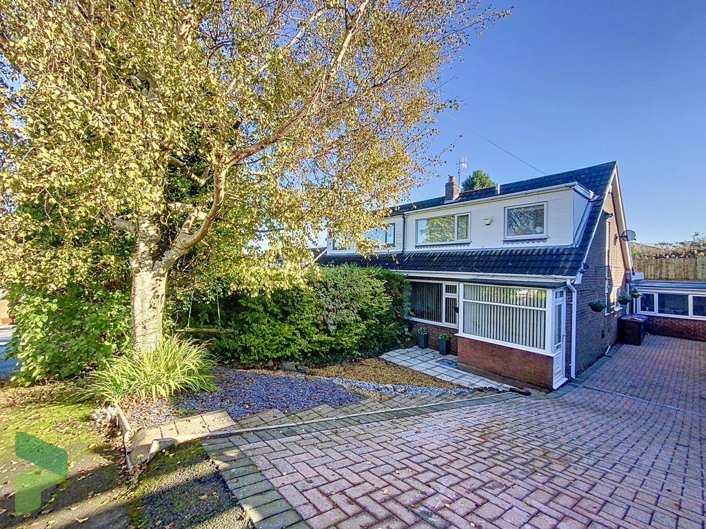 3 bed semidetached house for sale in Woodlands Grove, Darwen BB3, £