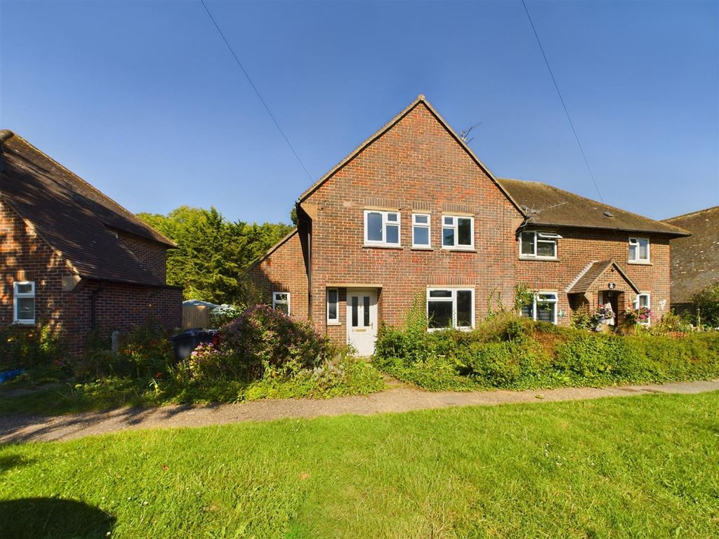 3 bed semidetached house for sale in Chidham Lane, Chidham, Chichester