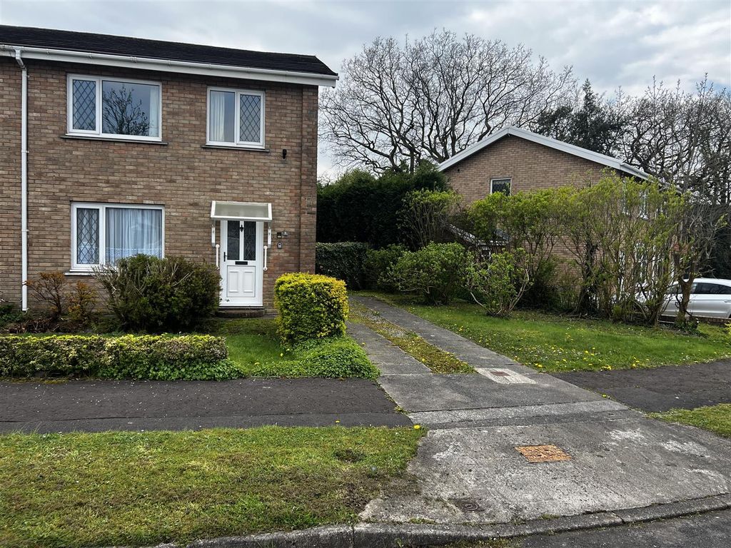 3 bed semidetached house for sale in Grampian Way, Fforestfach