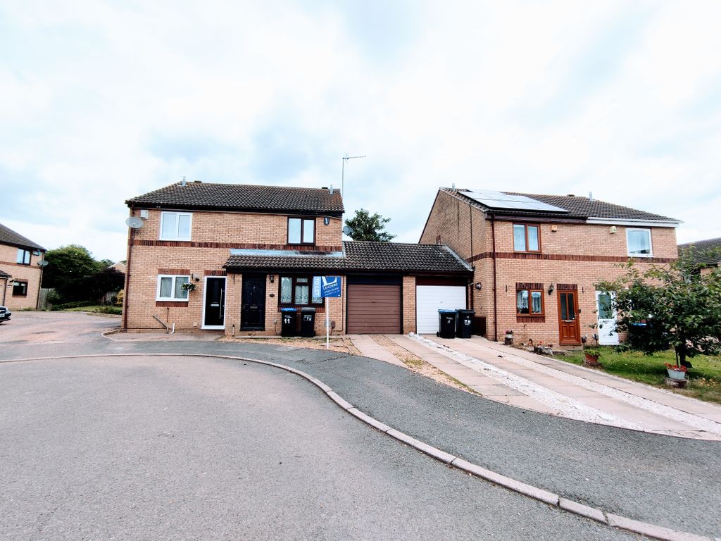 2 bed linkdetached house to rent in Tavistock Close, Northampton NN3