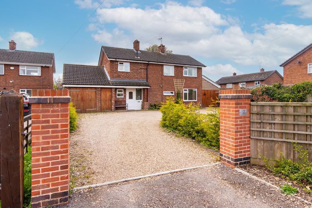 3 bed detached house for sale in St. Lukes Way, Stoke Bardolph, Burton
