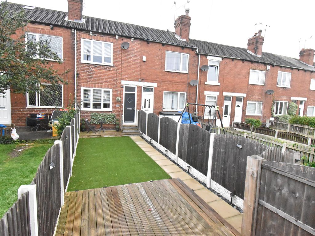 2 bed terraced house for sale in Grove Avenue, Hemsworth, Pontefract