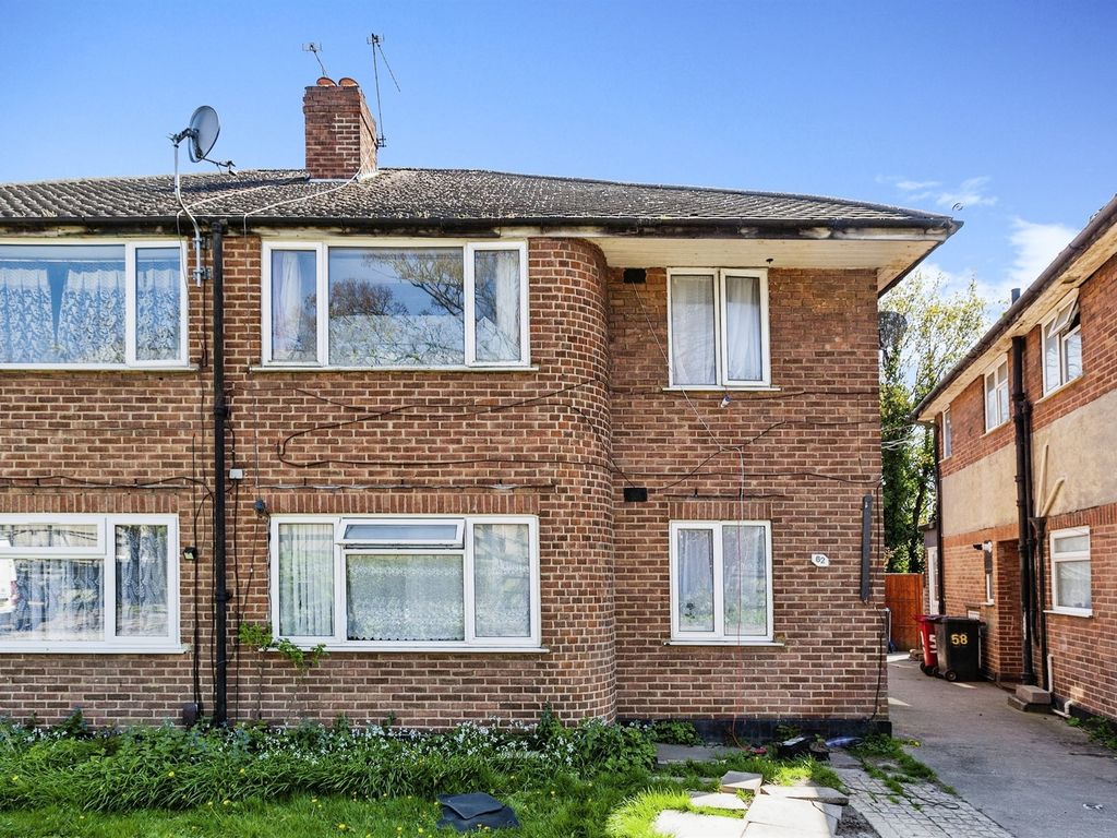 2 bed for sale in Adelphi Gardens, Slough SL1 Zoopla