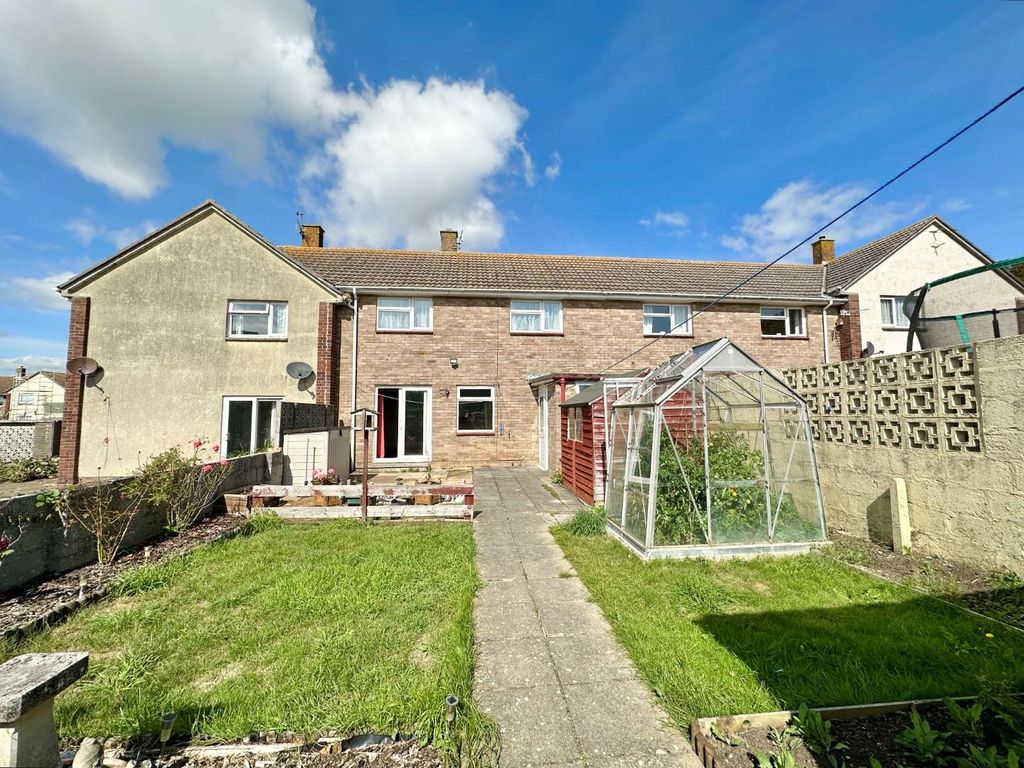 3 bed terraced house for sale in Cobham Drive, Weymouth DT4, £280,000