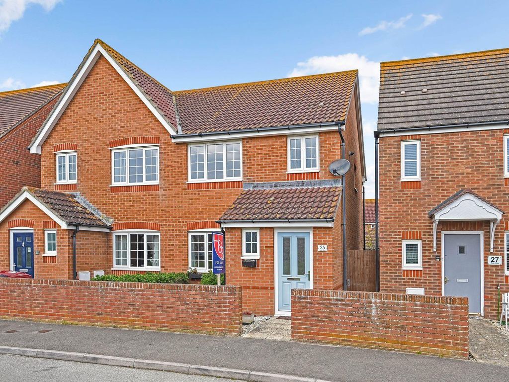 3 bed property for sale in Tide Way, Bracklesham Bay, Chichester PO20