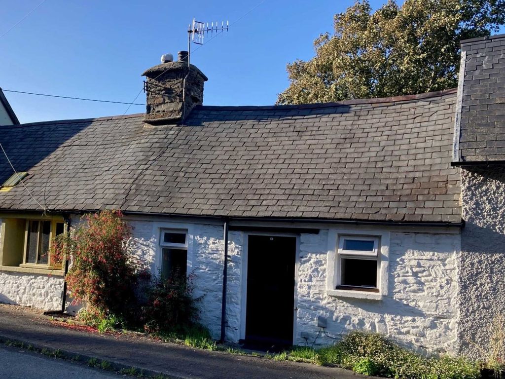 2 bed terraced house for sale in The Cross, Llangorwen, Clarach