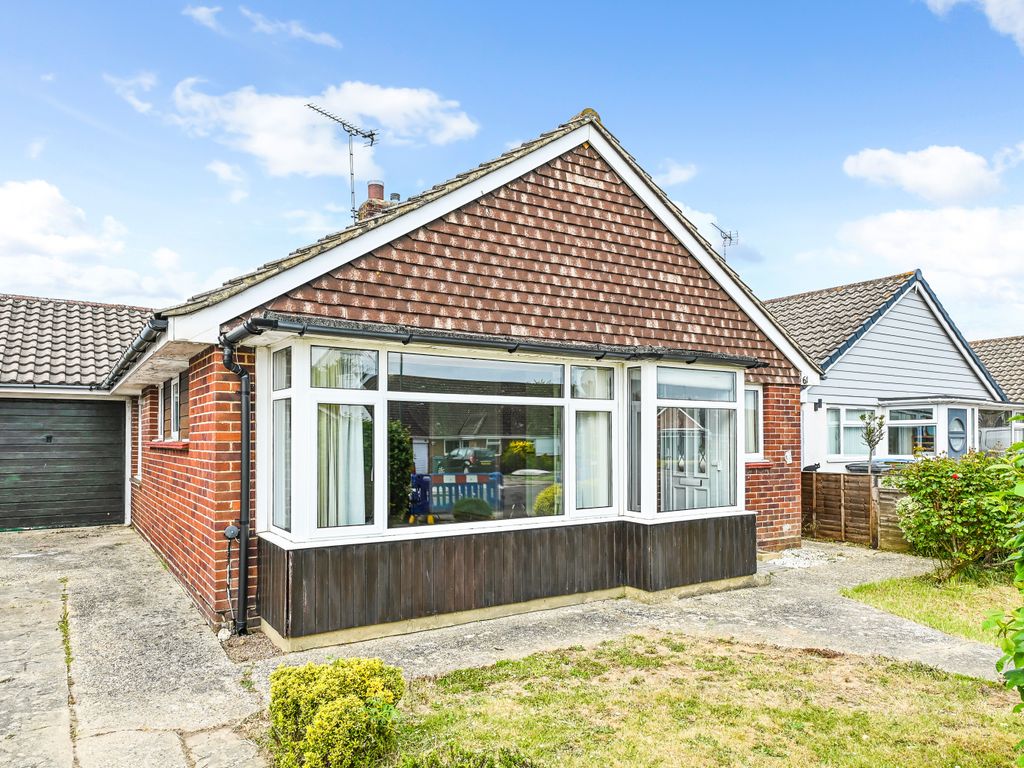 3 bed detached bungalow for sale in Wroxham Way, Felpham PO22 Zoopla