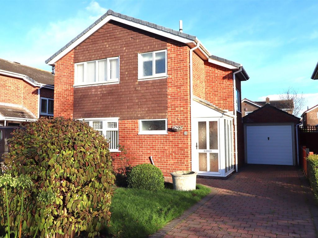 3 bed detached house for sale in Cromer Court, Eaglescliffe, Stockton