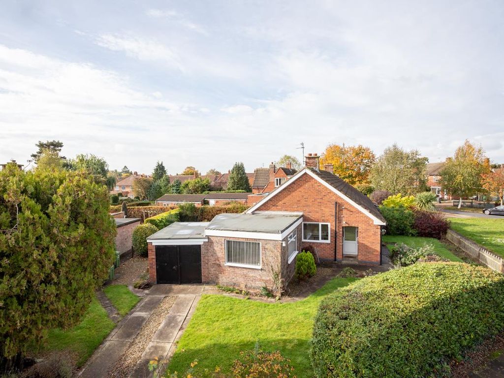 3 bed semidetached bungalow for sale in Horseman Avenue, Copmanthorpe