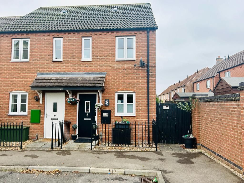 2 bed end terrace house for sale in Crowder Close, Bardney, Lincoln LN3