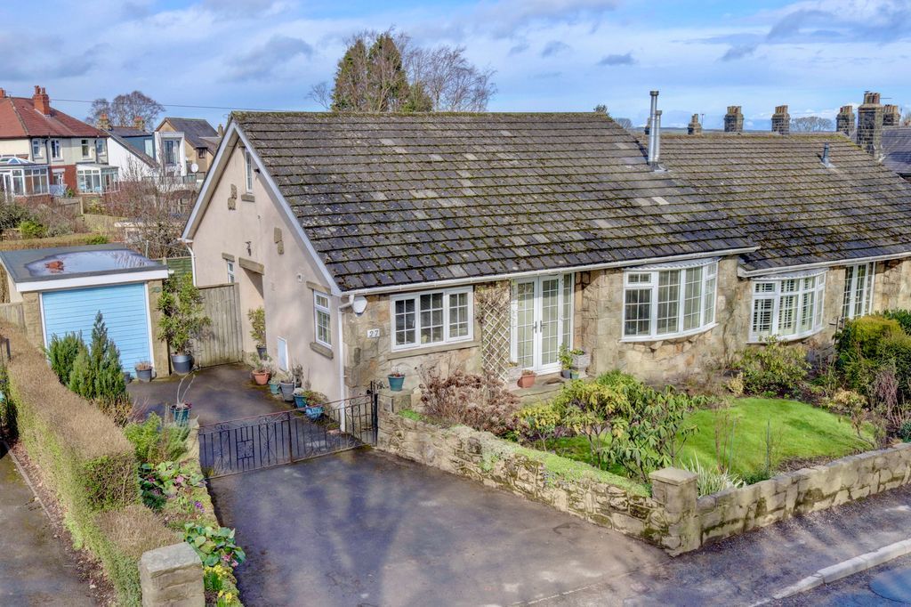 2 bed semidetached bungalow for sale in Bingley Road, Menston, Ilkley