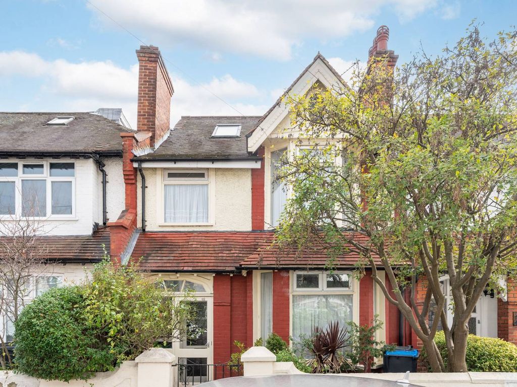 Thirsk Road, Tooting, Mitcham CR4  