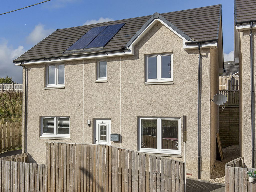 3 bed detached house for sale in Quarry Road, Shotts ML7, £180,000 Zoopla