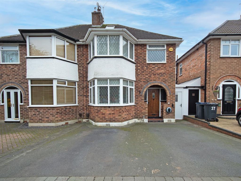 3 bed semidetached house for sale in Redcroft Drive, Erdington