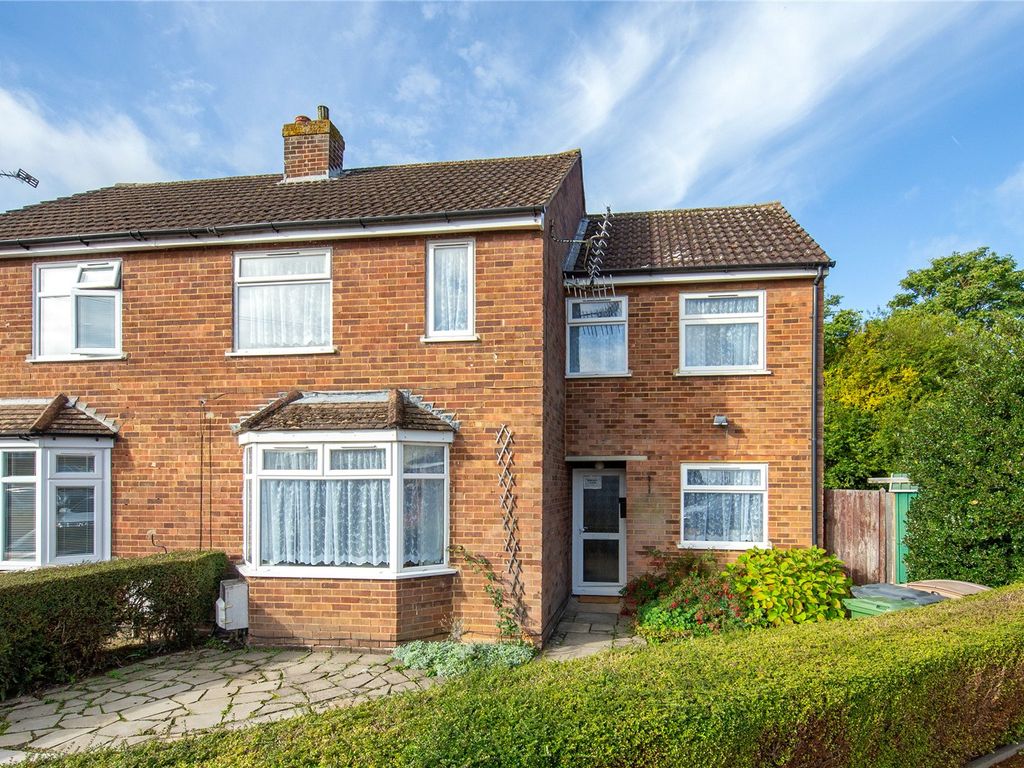 Lothair Road, Luton, Bedfordshire LU2  