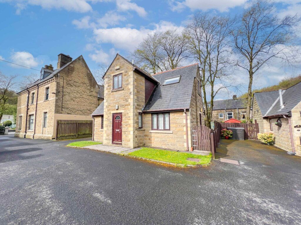 2 bed detached house for sale in The Cloisters, Bacup Road, Waterfoot