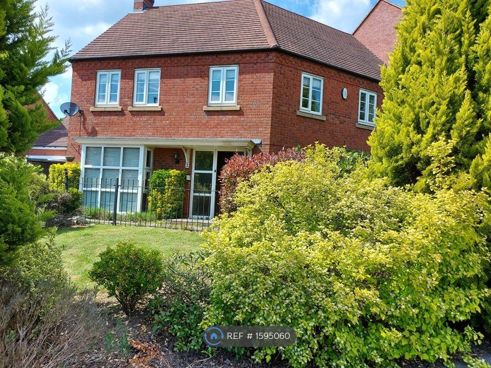 4 bed detached house to rent in Westminster Drive, Swadlincote DE11