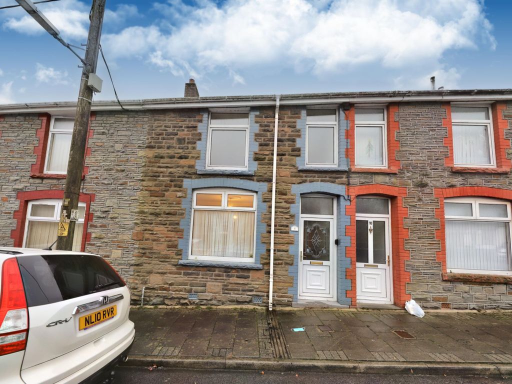 3 bed terraced house to rent in Glynhafod Street, Cwmaman, Aberdare