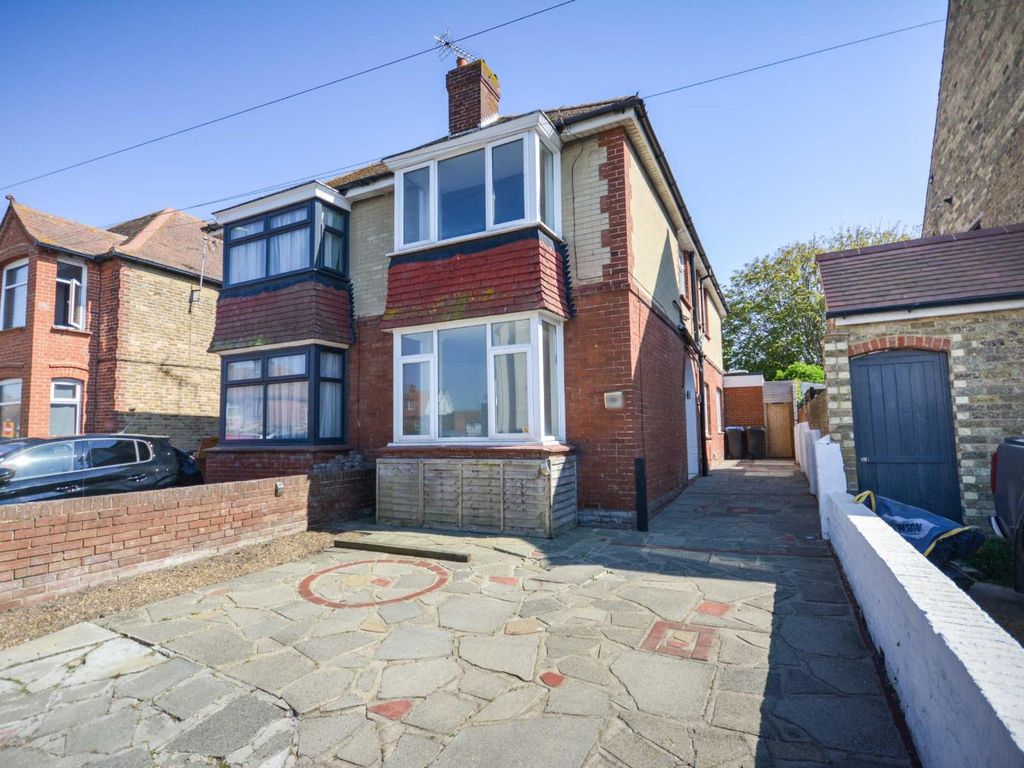 3 bed semidetached house for sale in Westbrook Avenue, Margate, Kent
