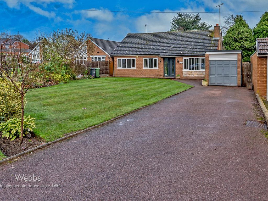 3 bed detached bungalow for sale in Bell Road, Walsall WS5, £430,000