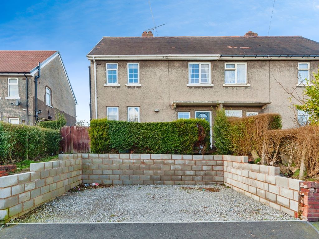 3 bed semidetached house for sale in Rockwood Road, Brynteg, Wrexham