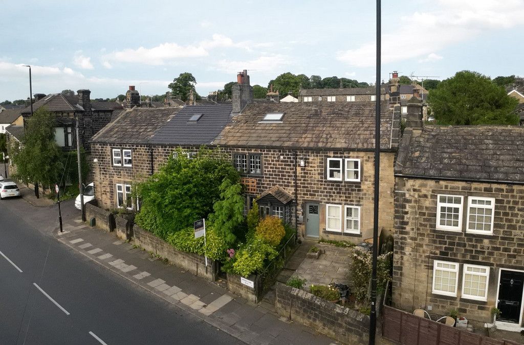 3 bed terraced house for sale in Apperley Lane, Leeds LS19, £290,000