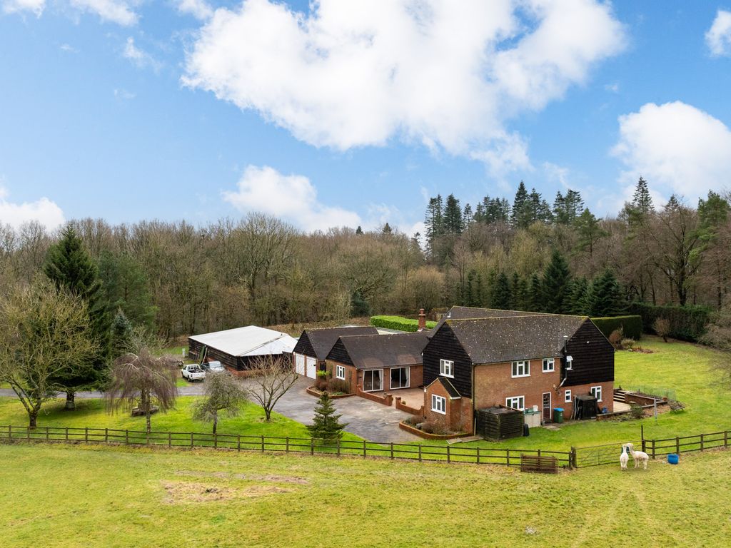 5 bed farmhouse for sale in St Leonards Lane, Chivery, Tring HP23, £