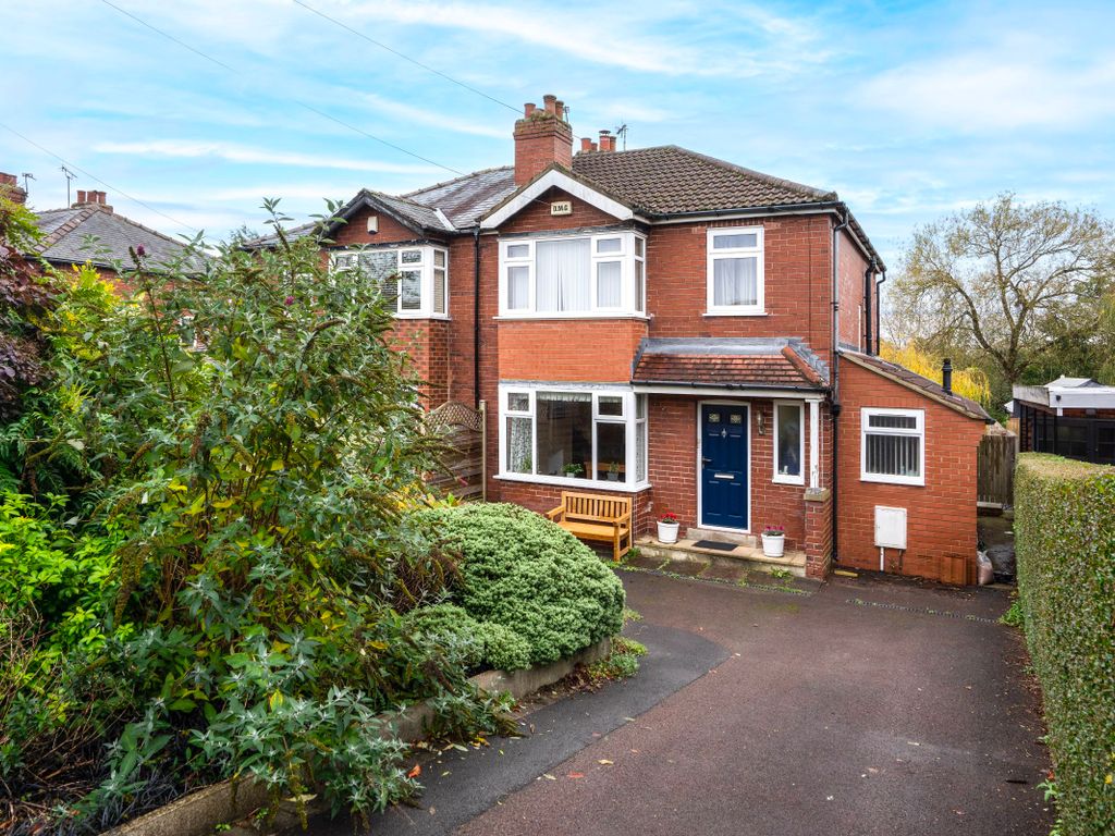 3 bed semidetached house for sale in Talbot Road, Roundhay LS8, £