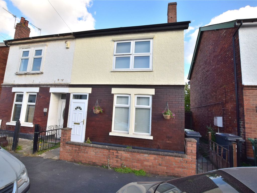 3 bed semidetached house for sale in Marlborough Road, Gloucester GL4