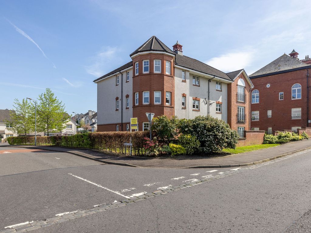 2 bed flat for sale in Braids Circle, Paisley PA2, £140,000 Zoopla