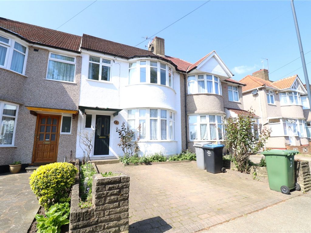 4 bed terraced house to rent in Summit Close, London NW9 Zoopla