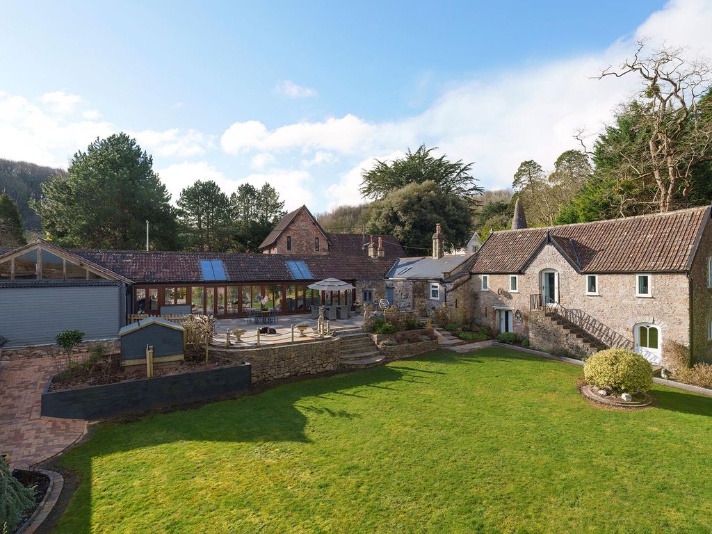 4 bed detached house for sale in East Street, Banwell, Somerset BS29