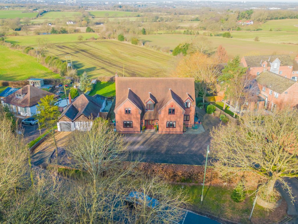 6 bed detached house for sale in Pinfold Lane, Aldridge, Walsall WS9