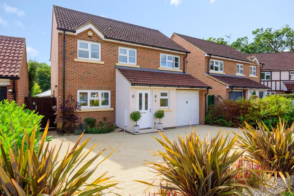 4 bed detached house for sale in Virginia Water, Surrey GU25 Zoopla