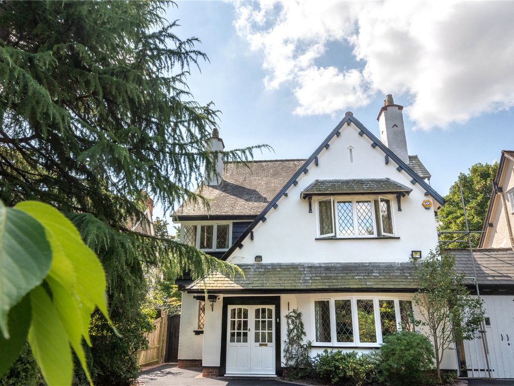 6 bed detached house for sale in Wake Green Road, Moseley, Birmingham
