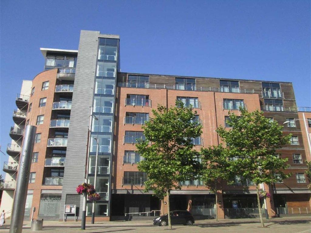 1 bed flat for sale in Excelsior Apartments, Princess Way, Swansea SA1
