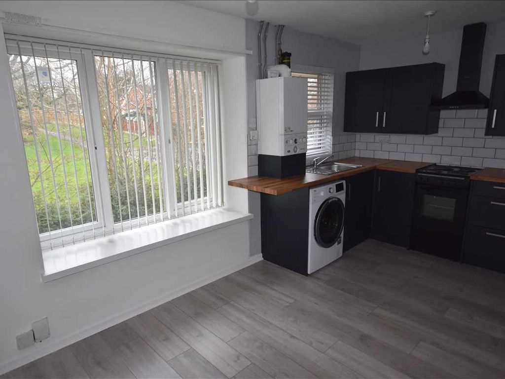 1 bed flat to rent in Draperfield, Eaves Green, Chorley PR7, £600 pcm Zoopla