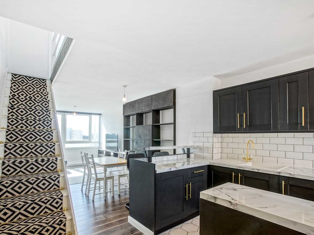 2 bed flat for sale in Berger Road, Homerton E9 Zoopla