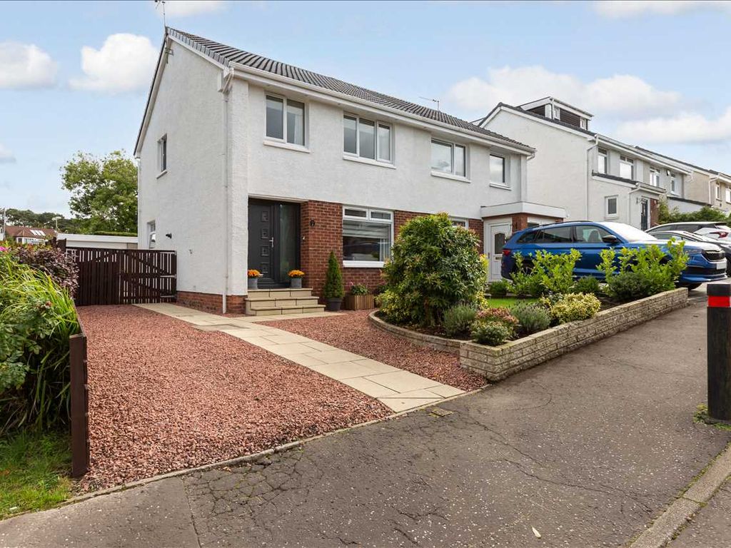 3 bed semidetached house for sale in Spey Terrace, Mossneuk, East