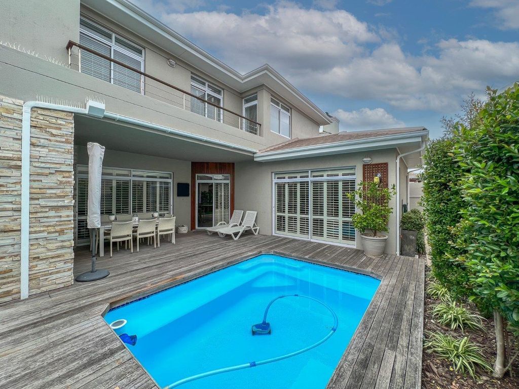 4 bed detached house for sale in Sunset Beach, Milnerton, South Africa