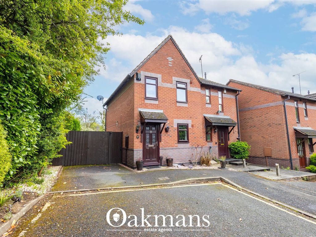 2 bed end terrace house for sale in Highfield Close, Hall Green