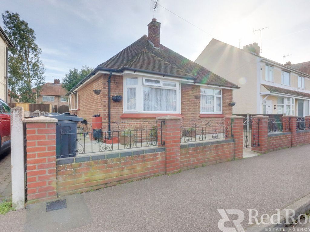 2 bed detached bungalow for sale in Astley Road, ClactonOnSea CO15