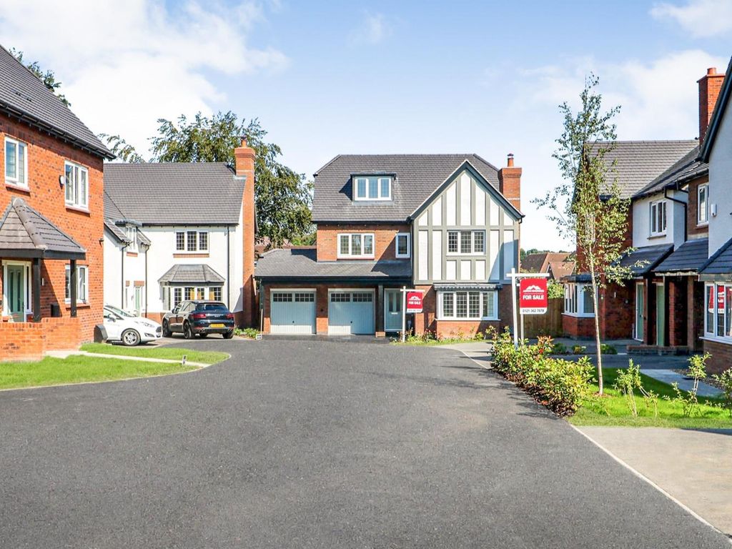 New home, 5 bed detached house for sale in Mulberry Close, Sutton
