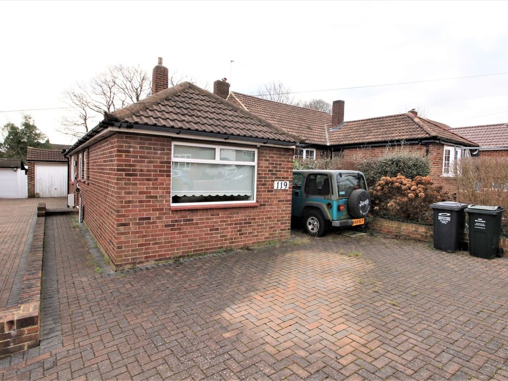 3 bed bungalow for sale in Woodlands Park, Bexley DA5 Zoopla