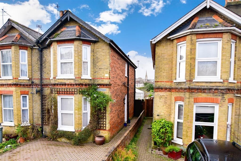 3 bed semidetached house for sale in West Hill Road, Ryde, Isle Of