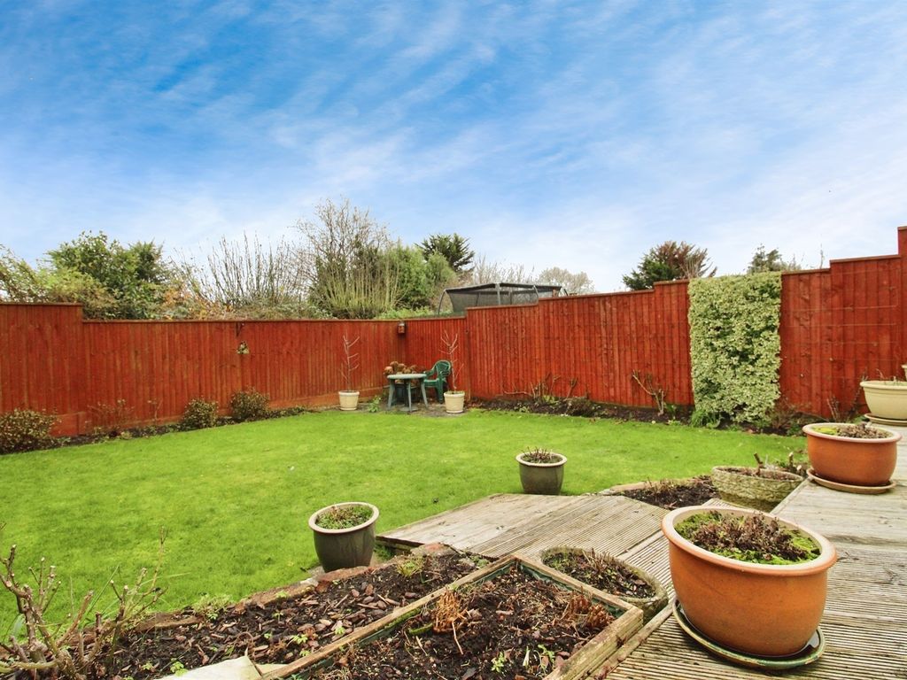 3 bed semidetached house for sale in South Road, Sully, Penarth CF64