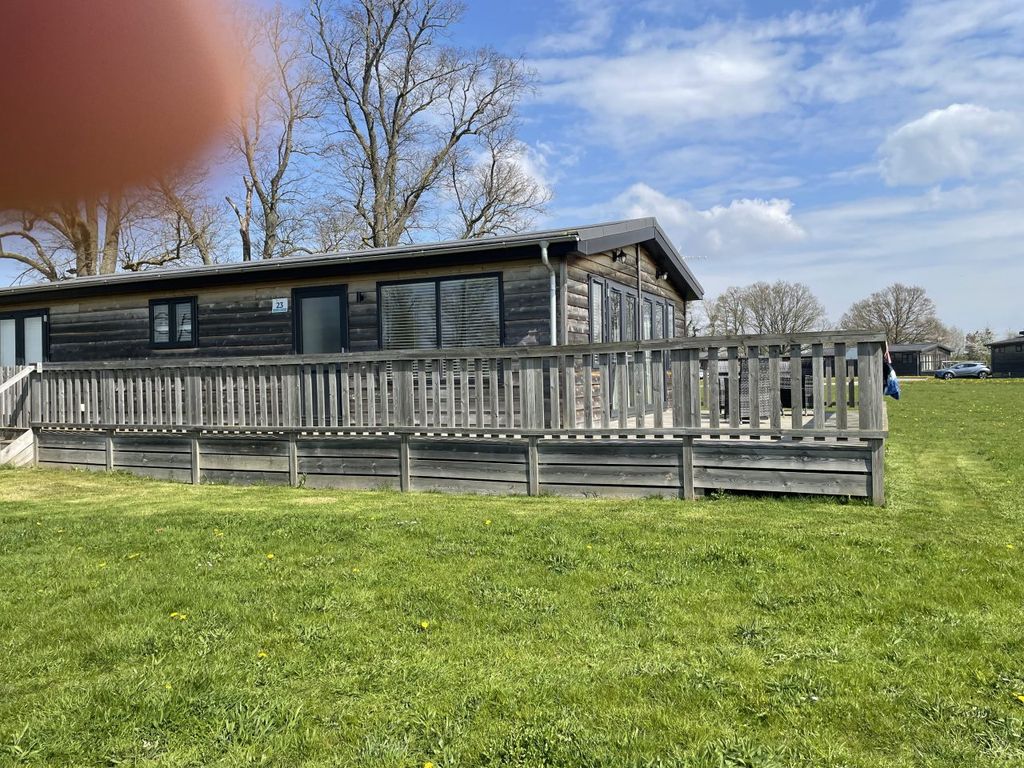 2 bed lodge for sale in Fornham St. Genevieve, Bury St. Edmunds IP28